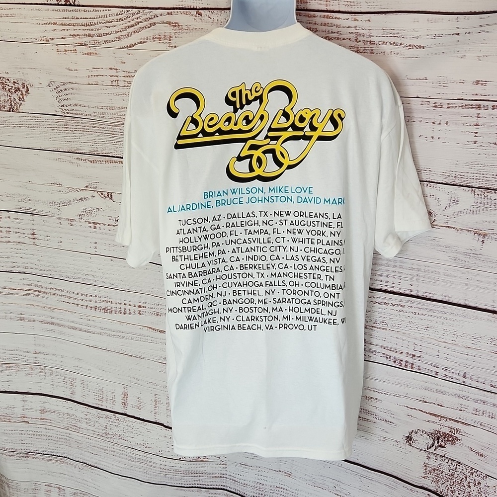 NWOT Delta men's Beach Boys 50th anniversary t-shirt
